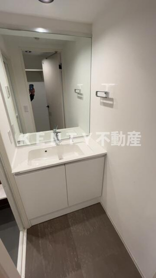 【洗面所】 | エフティヒア西品川 | 広い洗面スペース