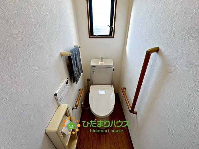 久喜市中妻　中古一戸建てのトイレ
