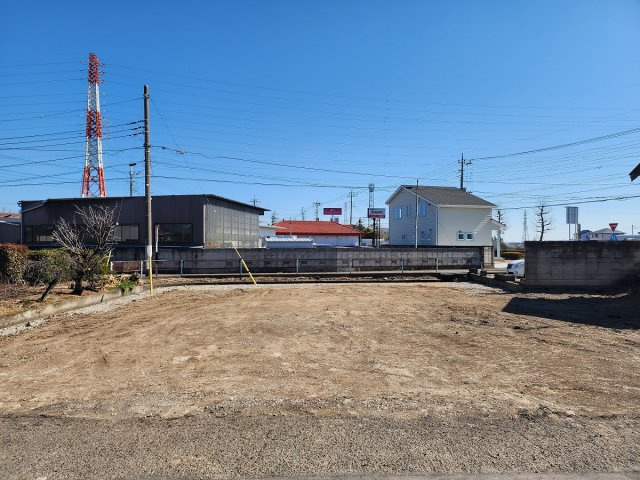 高崎市上大類町売地の前面道路含む現地写真