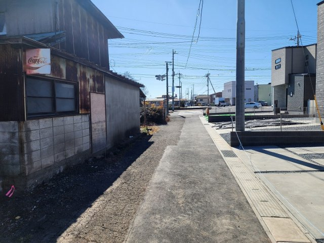 高崎市上大類町売地の前面道路含む現地写真