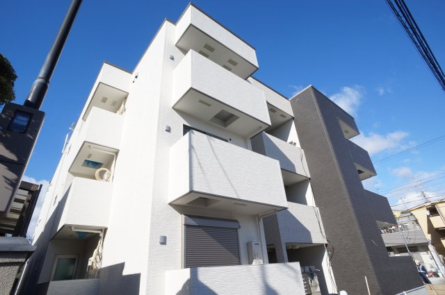 フジパレス仁川の外観