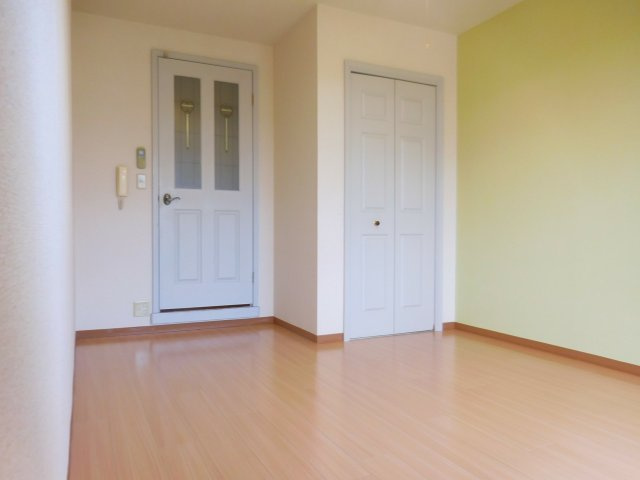 プレリュード津之江の洋室