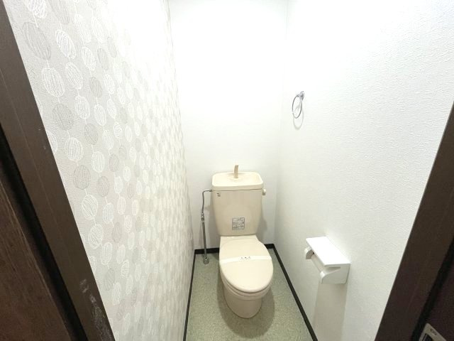 サニーフラットのトイレ