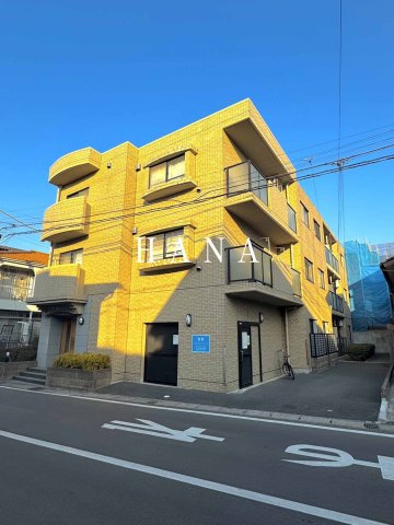 Ｍ　Ｈｉｇｈ　Ｃｒｅｓｔの外観