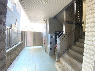 【エントランス】 | soleil un