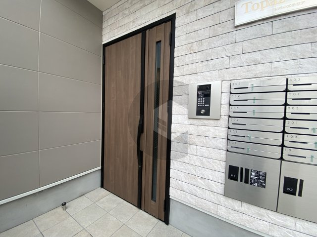 トパーズテリア花園のエントランス