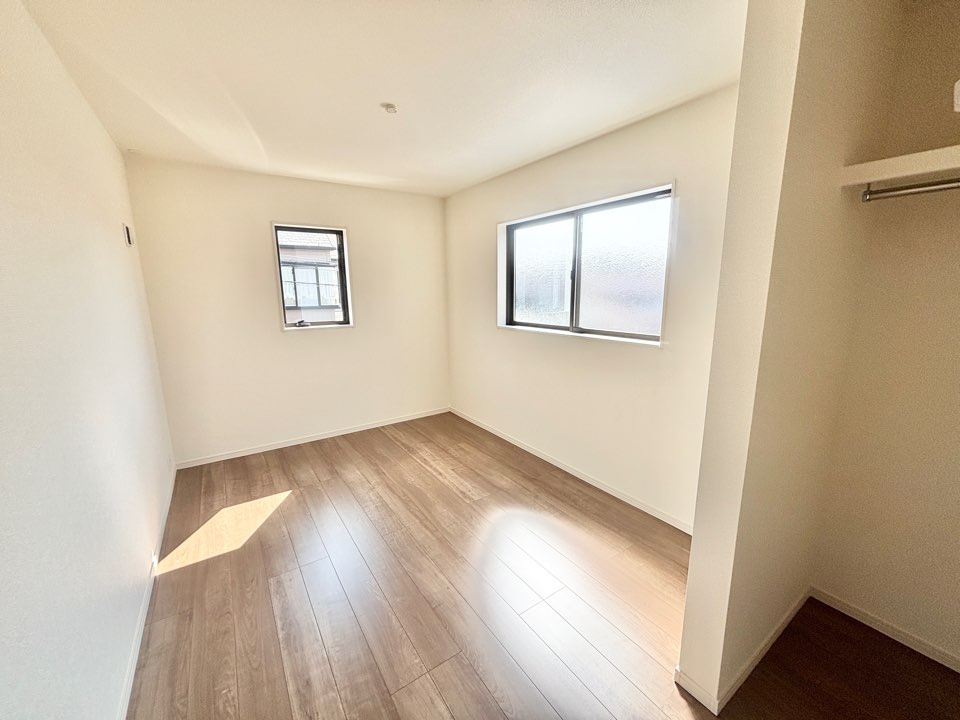 リーブルガーデン蟹江町西之森　全1棟　新築戸建の洋室