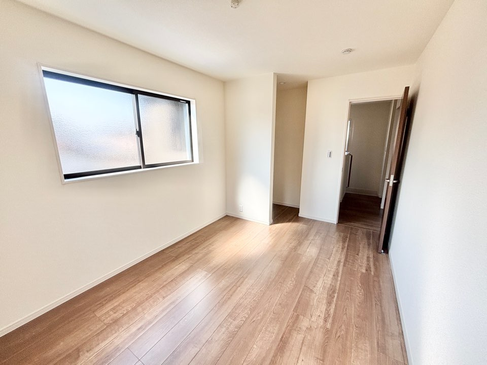 リーブルガーデン蟹江町西之森　全1棟　新築戸建の洋室