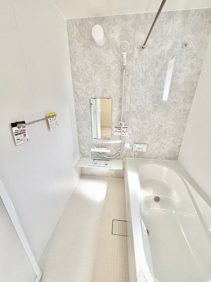 リーブルガーデン蟹江町本町九丁目　全3棟　新築住宅の浴室