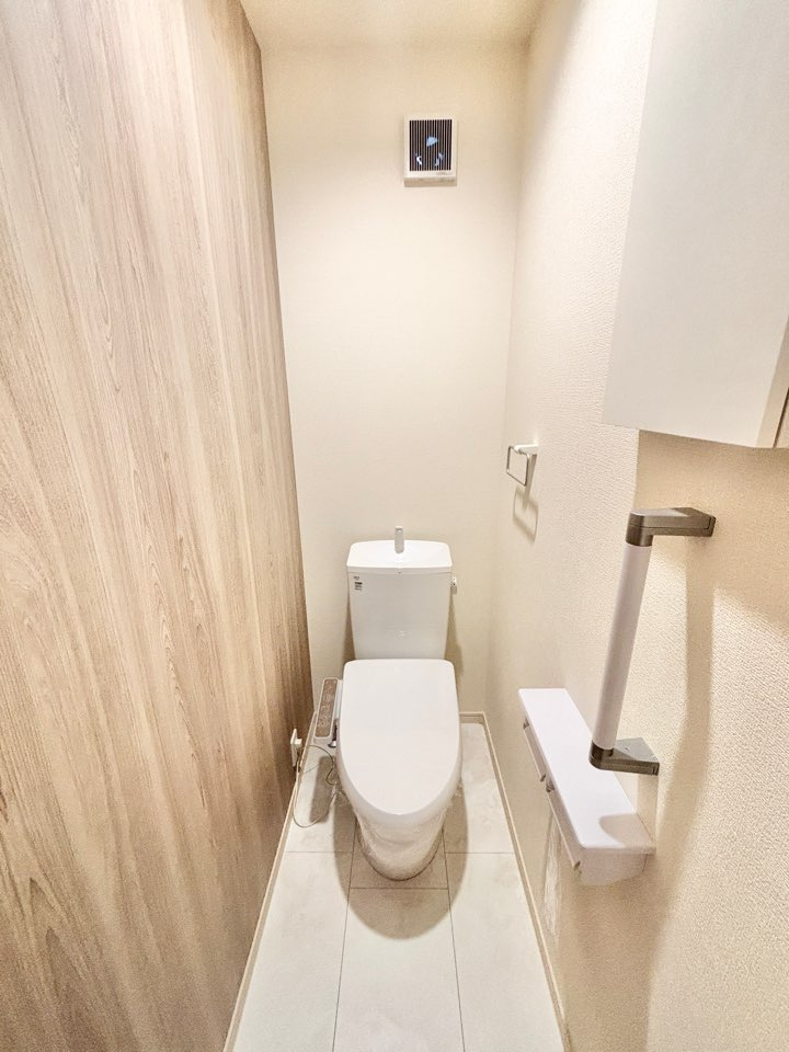 リーブルガーデン蟹江町本町九丁目　全3棟　新築住宅のトイレ