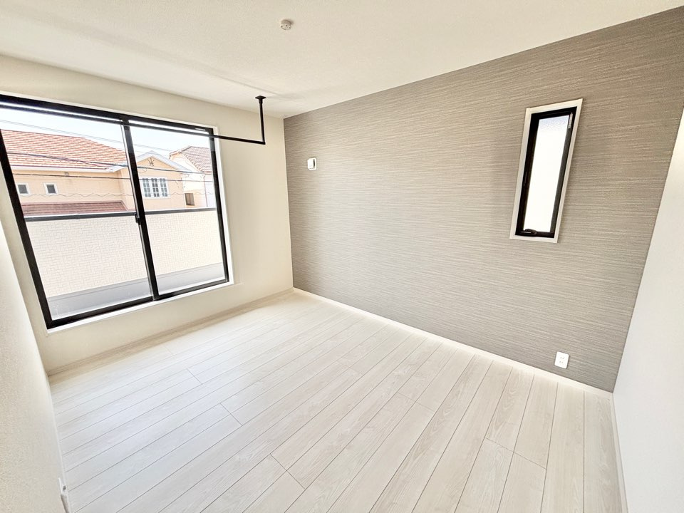 リーブルガーデン蟹江町本町九丁目　全3棟　新築住宅の洋室