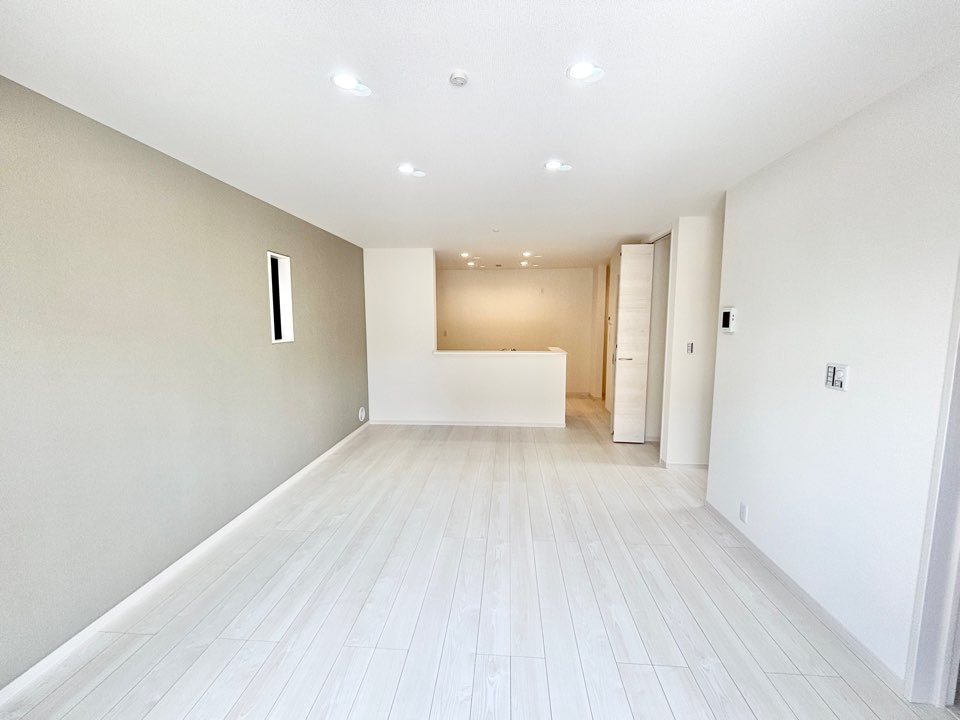 リーブルガーデン蟹江町本町九丁目　全3棟　新築住宅の居間・リビング