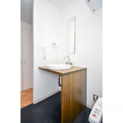 【洗面所】 | アーデンタワー南堀江 | 明るい洗面所です