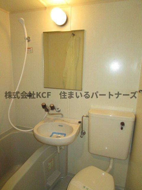 メゾン・ド・パラージュの洗面所|コンパクトで使いやすい洗面所