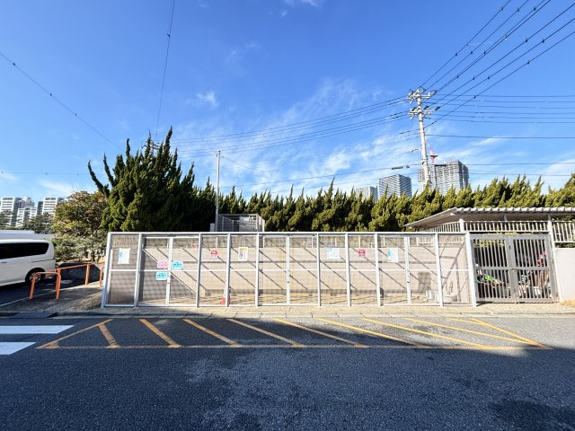 敷地内ゴミ捨て場★