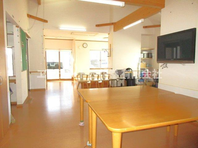 若葉町　サンガ貸事務所のロビー|デイルーム