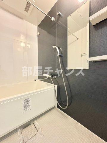 ルクール金山の浴室