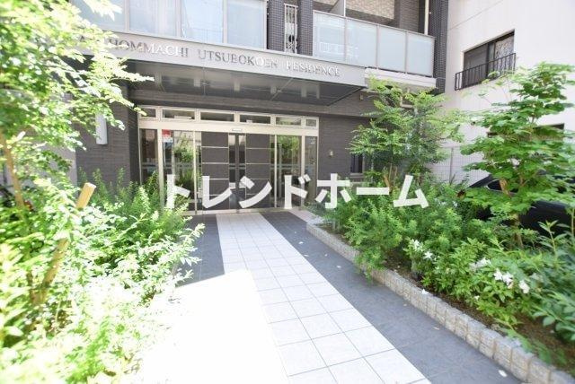 エスリード本町靭公園レジデンスのエントランス|選べる家電プランあり！！