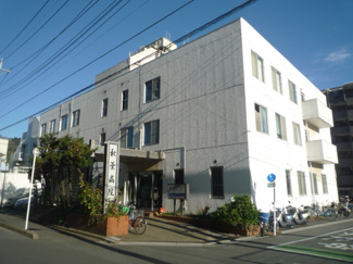 秋葉病院まで550ｍ