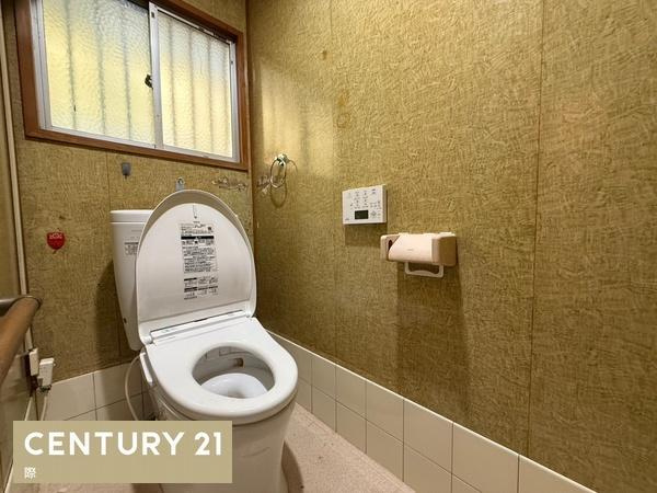 橋本市胡麻生　中古戸建のトイレ