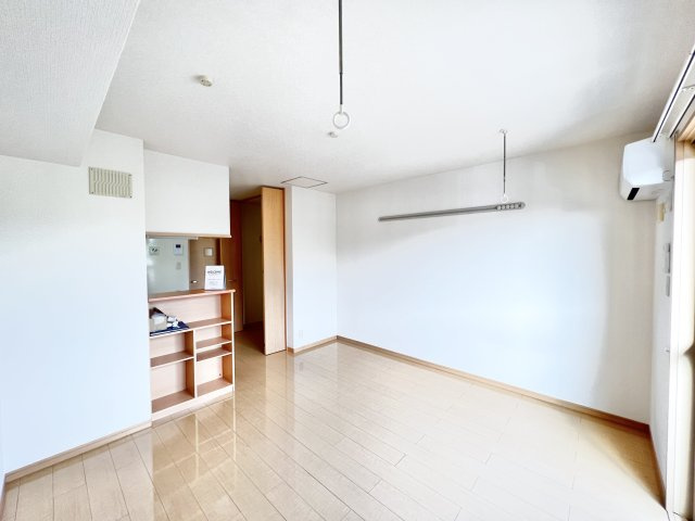 ノーベルパーク16の居間・リビング