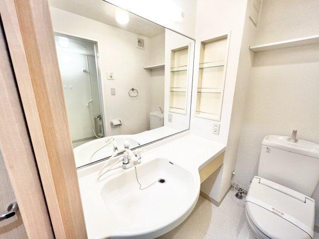 ノーベルパーク16の洗面所