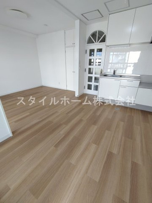 【居間・リビング】 | 白河ハイツ | イメージ写真です。