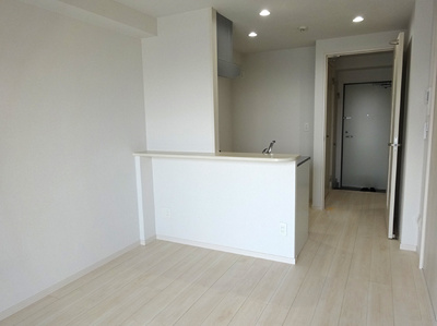 【居間・リビング】 | 春日コンドミニアム