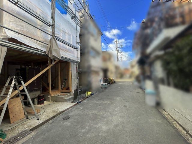 箕面市牧落３丁目　新築戸建の前面道路含む現地写真