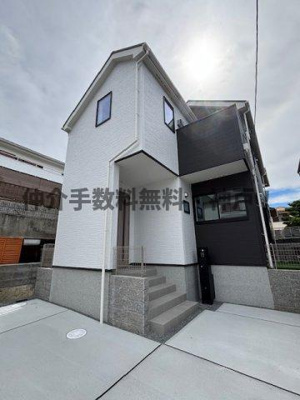 【外観】 | 明石朝霧台　新築戸建1号棟　仲介手数料無料！ | 外観は落ち着いています