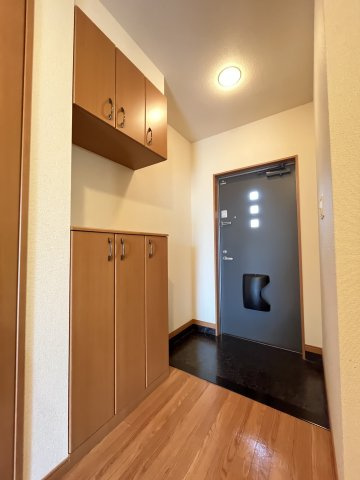 ボンヌールパンションⅡの玄関