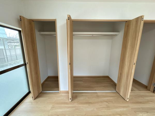 【収納】 | 1階10.5帖洋室の収納です。
