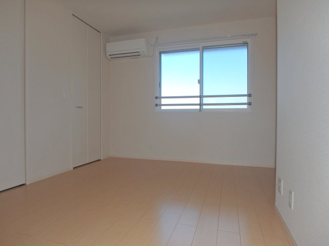 カリスの洋室|北洋室