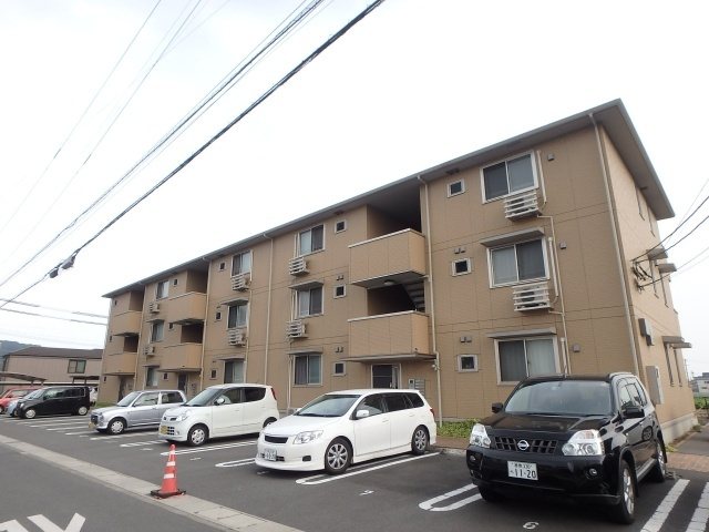 カリスの外観|カリス（倉敷市連島町連島）賃貸マンション