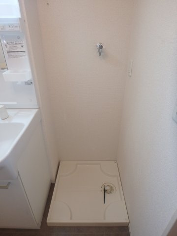 カリスの洗面所|洗濯機置場