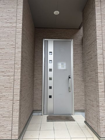 和歌山市吉里・中古戸建・115589の玄関