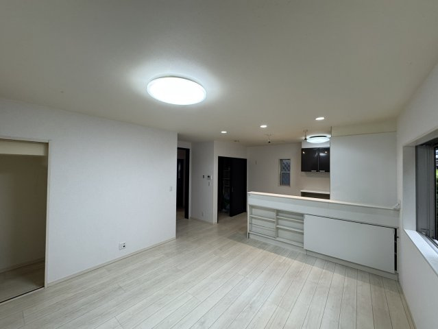 和歌山市吉里・中古戸建・115589の居間・リビング