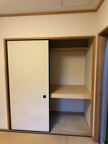 和歌山市吉里・中古戸建・115589の和室