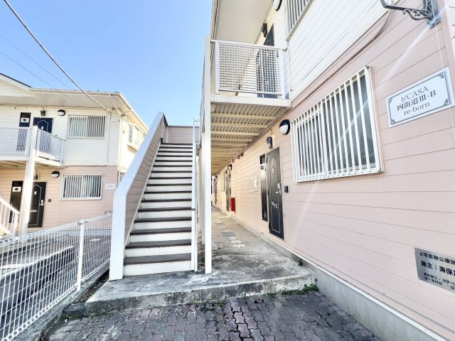 b’CASA四街道ⅢB re-bornのエントランス|毎日通るエントランスはこのようになっています