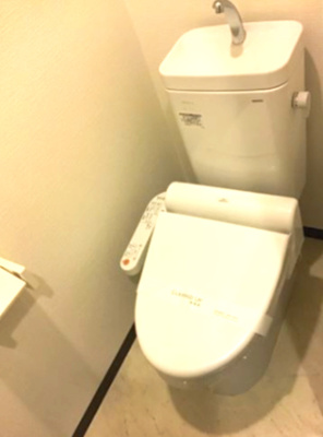 【トイレ】 | スリーハーブズ狭山II番館 | ※イメージ　同物件別号室の写真