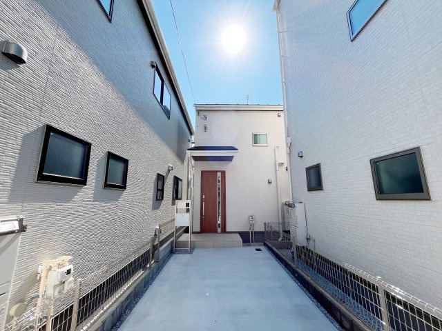 祝　成約済み　八王子市　日吉町　新築戸建て　１期の外観|～仲介手数料無料☆八王子ひなた不動産～八王子市日吉町　新築戸建て