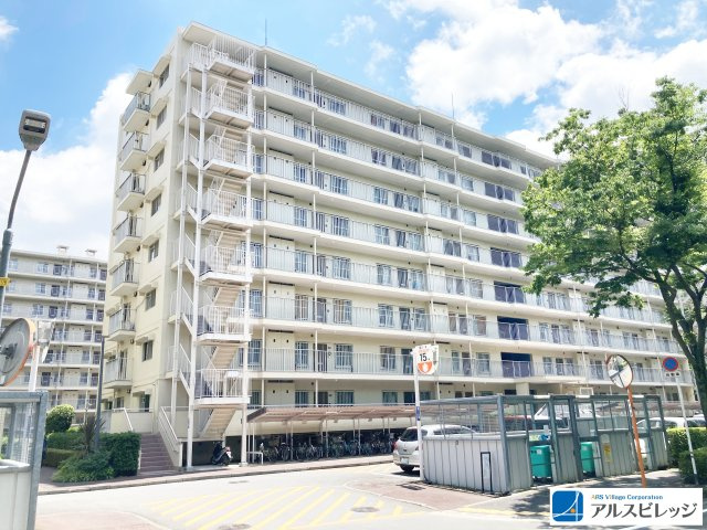 志木ニュータウン南の森壱番街15号棟の外観