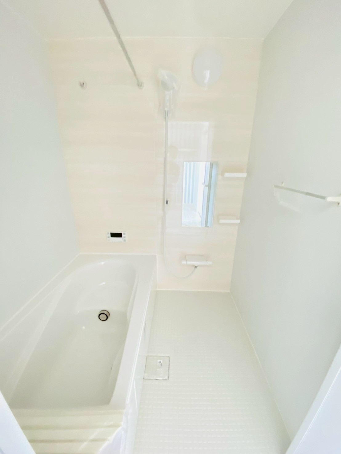 よかタウン／菊池郡大津町美咲野4丁目1期／１号棟の浴室|日々の暮らしに欠かせないお風呂は、ゆっくりくつろげて疲れのとれるリラックスルームに。