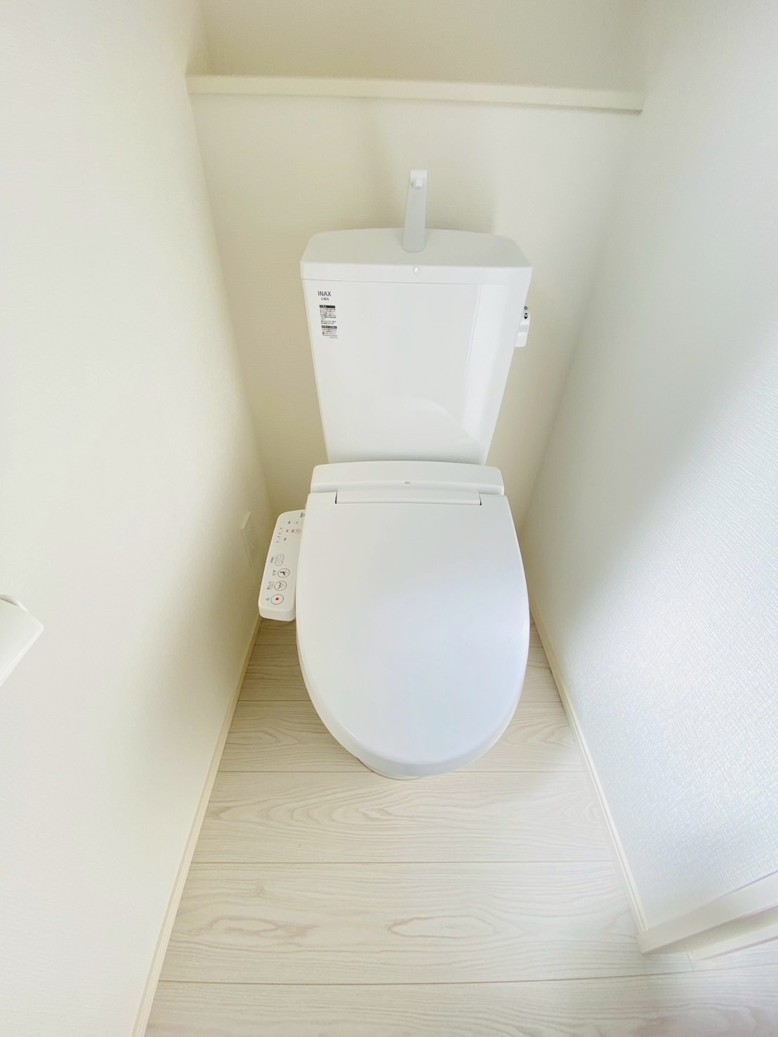 よかタウン／菊池郡大津町美咲野4丁目1期／１号棟のトイレ|落ち着いた色調のトイレです。