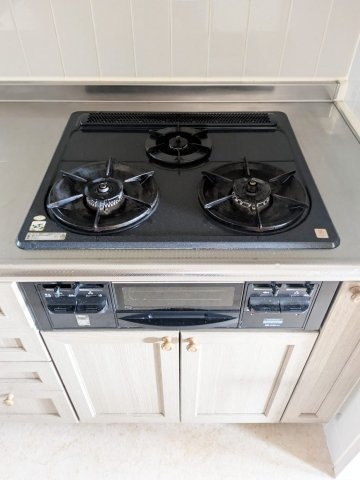 セントポリア神戸運動公園のキッチン|3口ガスコンロ