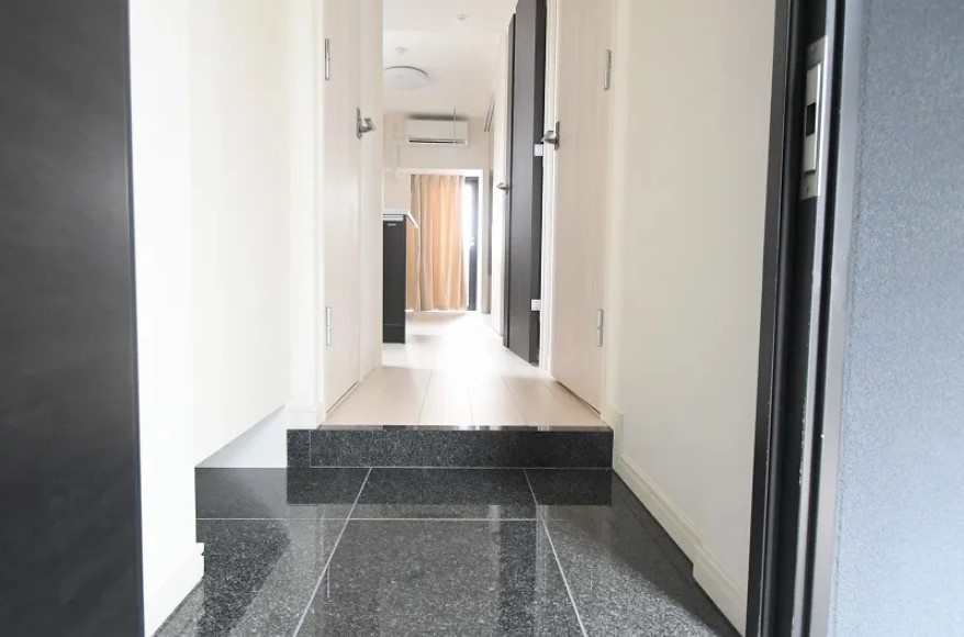 ＬＯＶＩＥ麻布十番の玄関