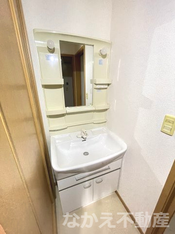 【洗面所】 | 忙しい朝には欠かせない洗面所です
