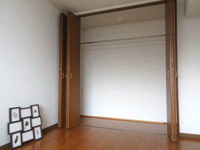 【収納】 | グランデ寺内 | 各洋室に収納を装備しています！