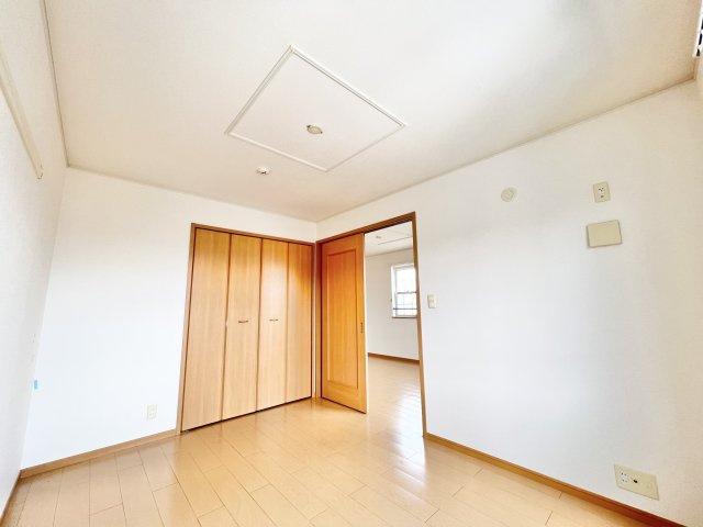 ベルコリーヌの寝室|※別部屋参考写真