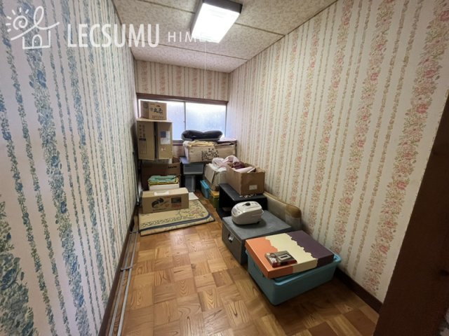 姫路市家島町坊勢/中古戸建の洋室